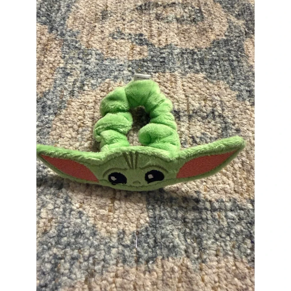Stoney‎ Clover Lane The Child Scrunchie Pristine Condition